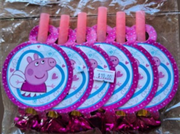 Peppa Pig Blow Horns 6ct