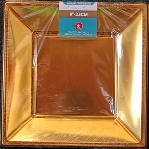 Square Plastic Lunch Plates 6ct – Gold